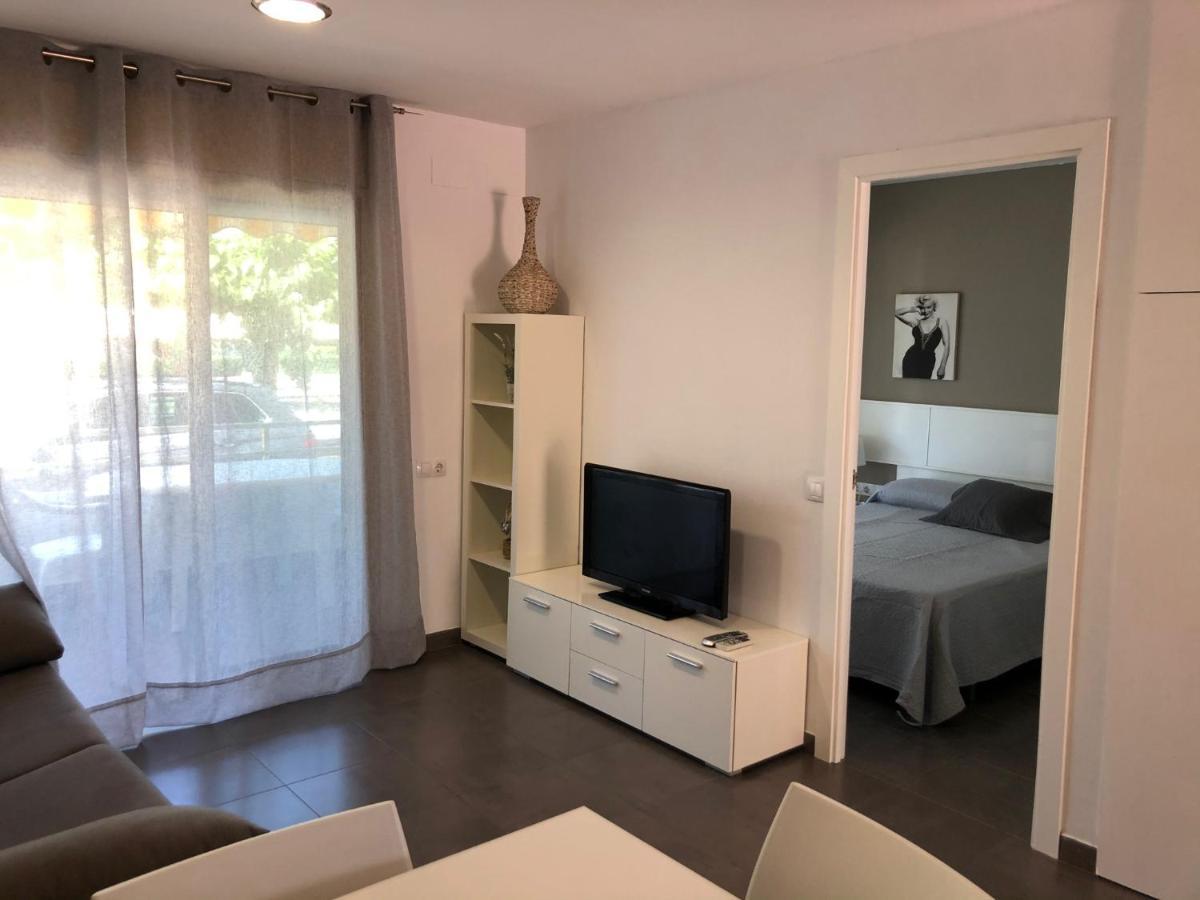Apartaments Colibri Кембрилс Екстериор снимка