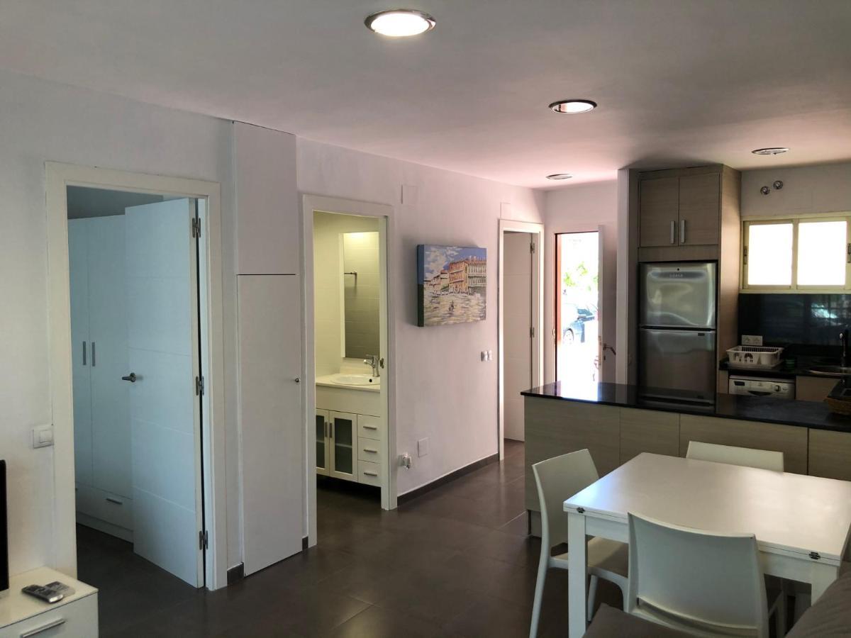 Apartaments Colibri Кембрилс Екстериор снимка