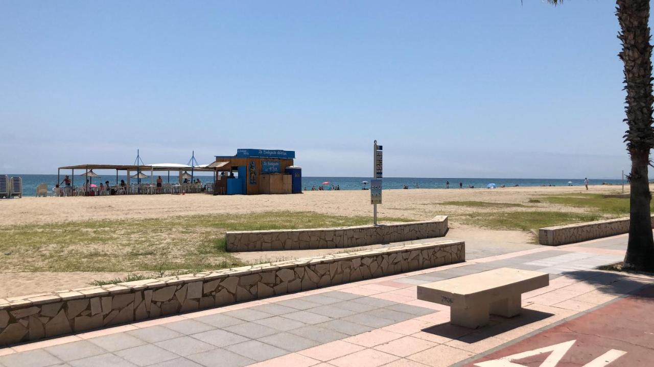Apartaments Colibri Кембрилс Екстериор снимка