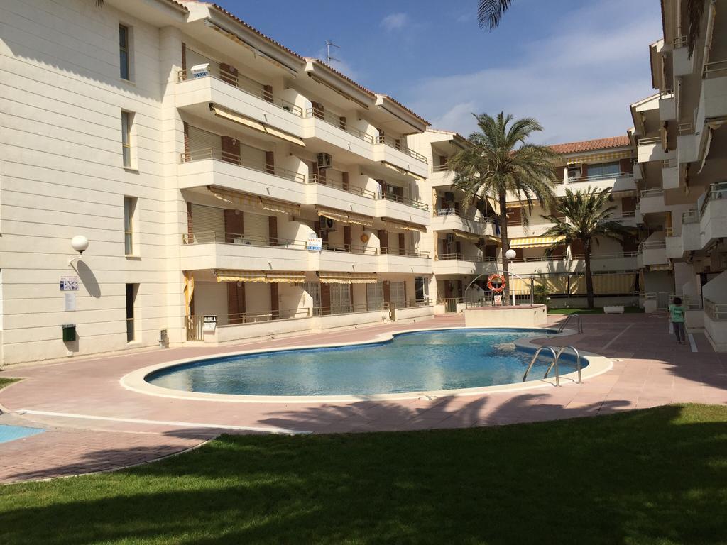Apartaments Colibri Кембрилс Екстериор снимка