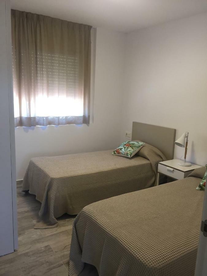Apartaments Colibri Кембрилс Екстериор снимка