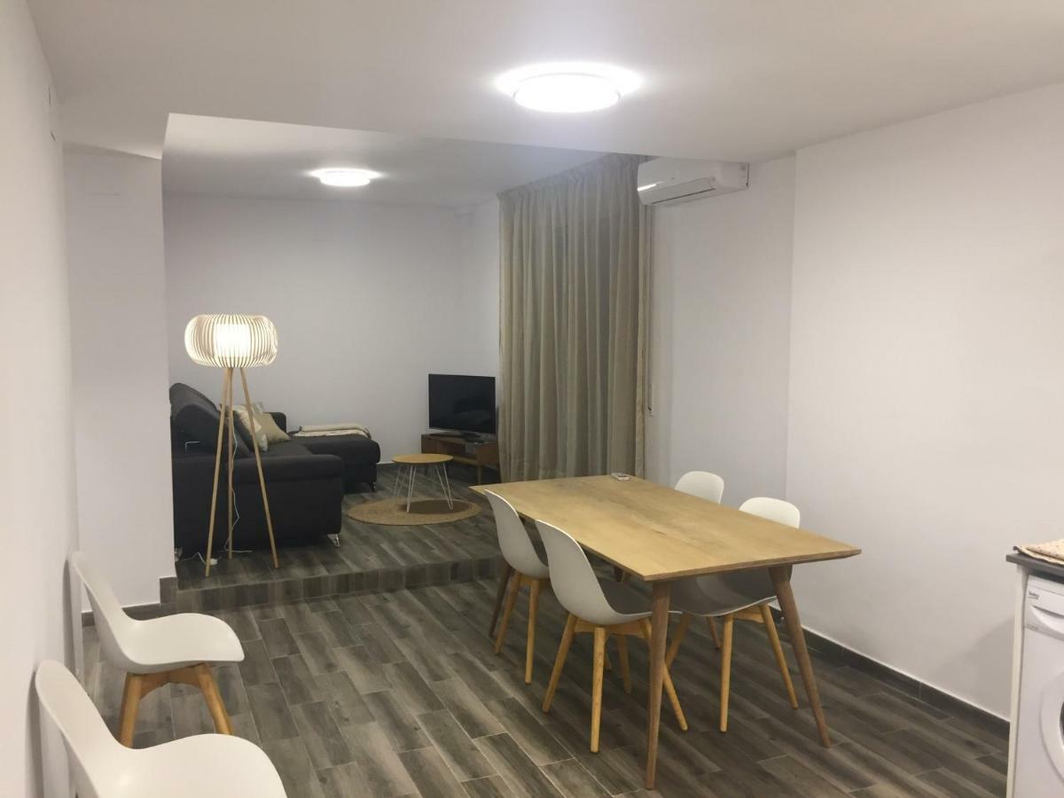Apartaments Colibri Кембрилс Екстериор снимка