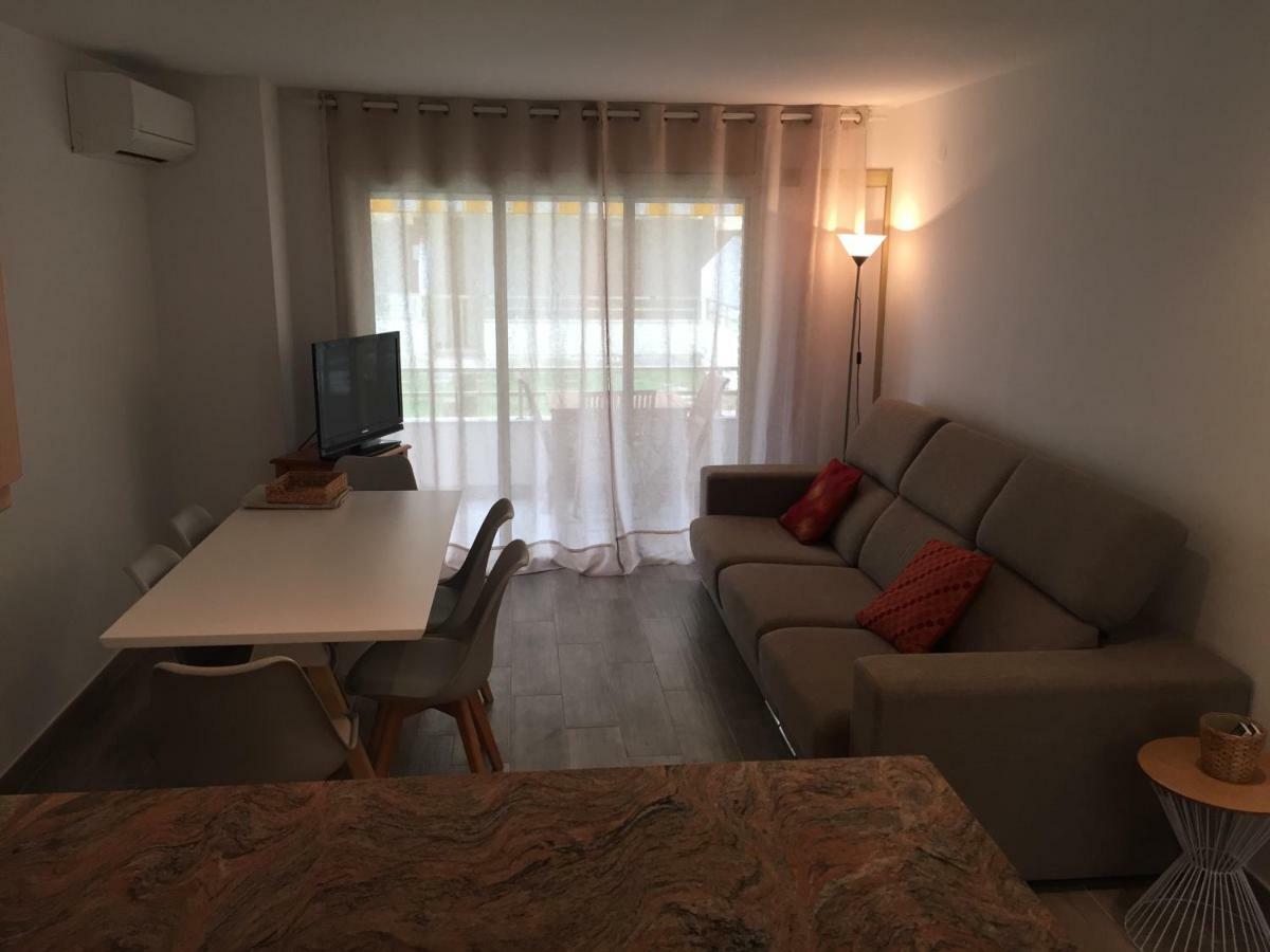 Apartaments Colibri Кембрилс Екстериор снимка