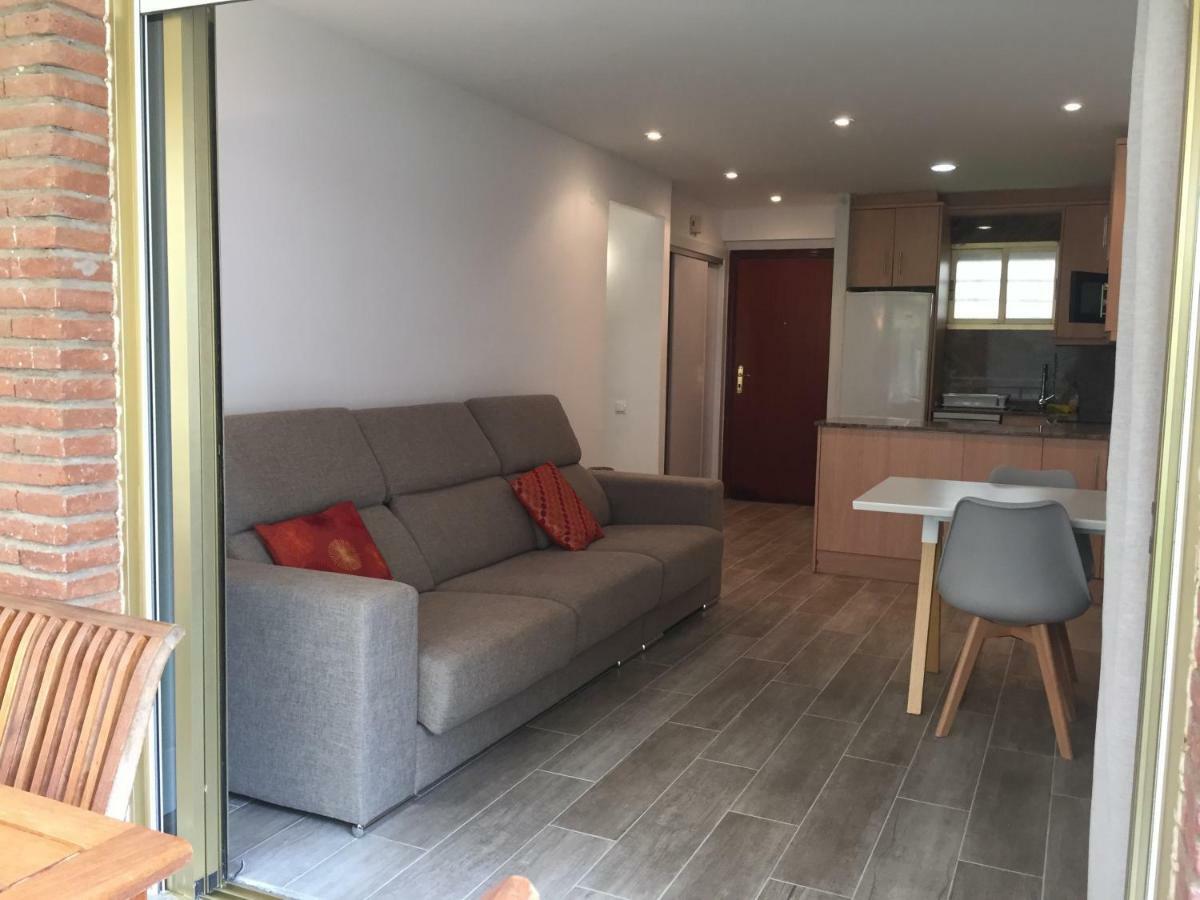 Apartaments Colibri Кембрилс Екстериор снимка