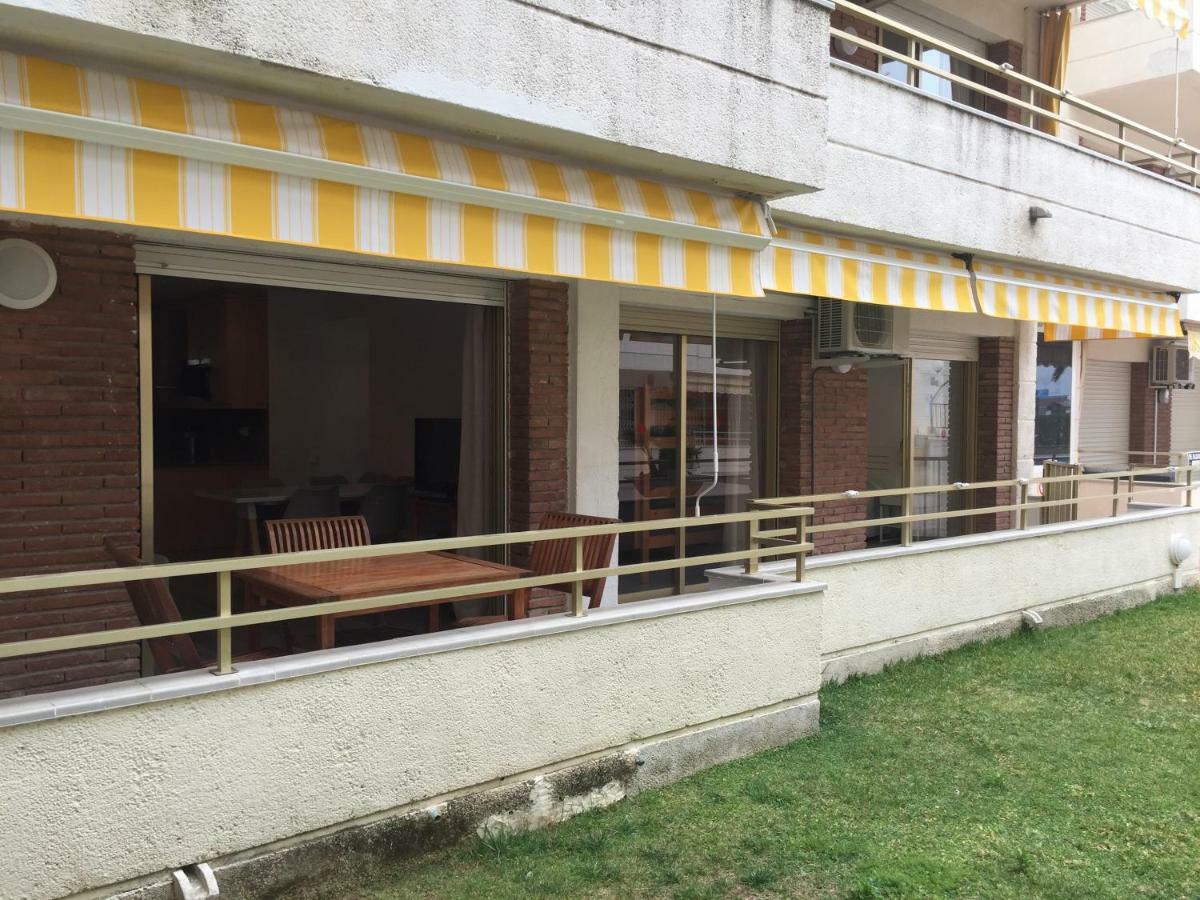 Apartaments Colibri Кембрилс Екстериор снимка